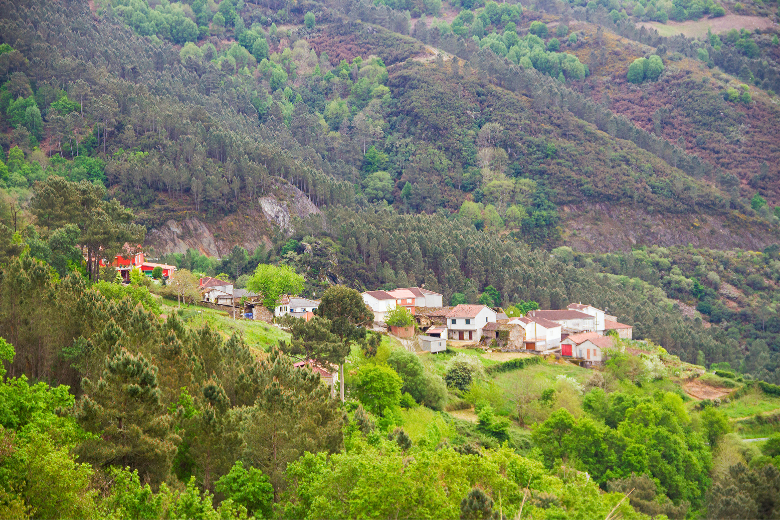 Descubre las mejores montañas en Galicia para comprar tu casa de ensueño